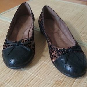 Comfortable Upper Bowtie Low Heels